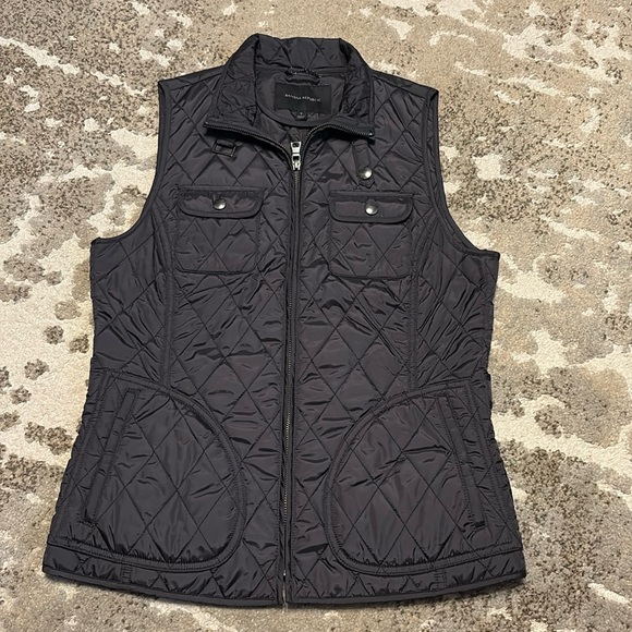 Women’s Banana Republic Quilted Vest - Picture 1 of 4